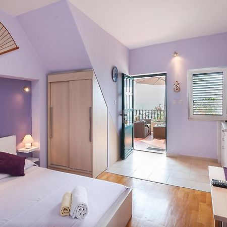 Studio Apartment Odak Podgora Bagian luar foto