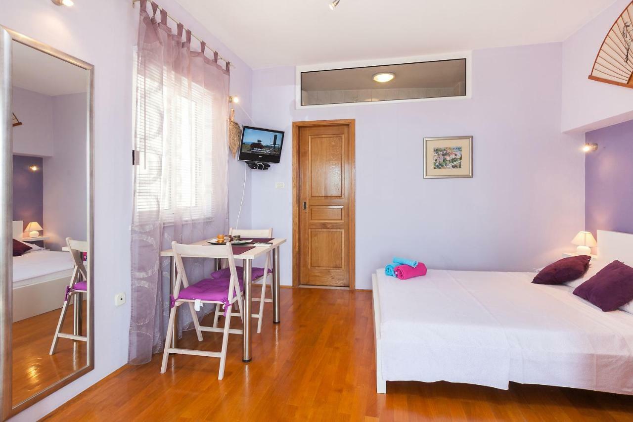 Studio Apartment Odak Podgora Bagian luar foto